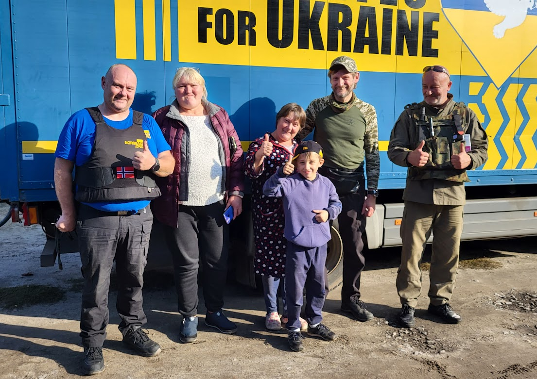 Sunshine Ukraine og NorseAid med Erik Helgesplass i Izium Sunshine Ukraine og NorseAid med Erik Helgesplass i Izium